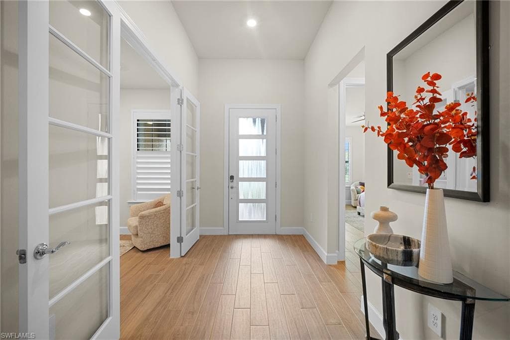 9774 Everglades DR, NAPLES FL 34120-3