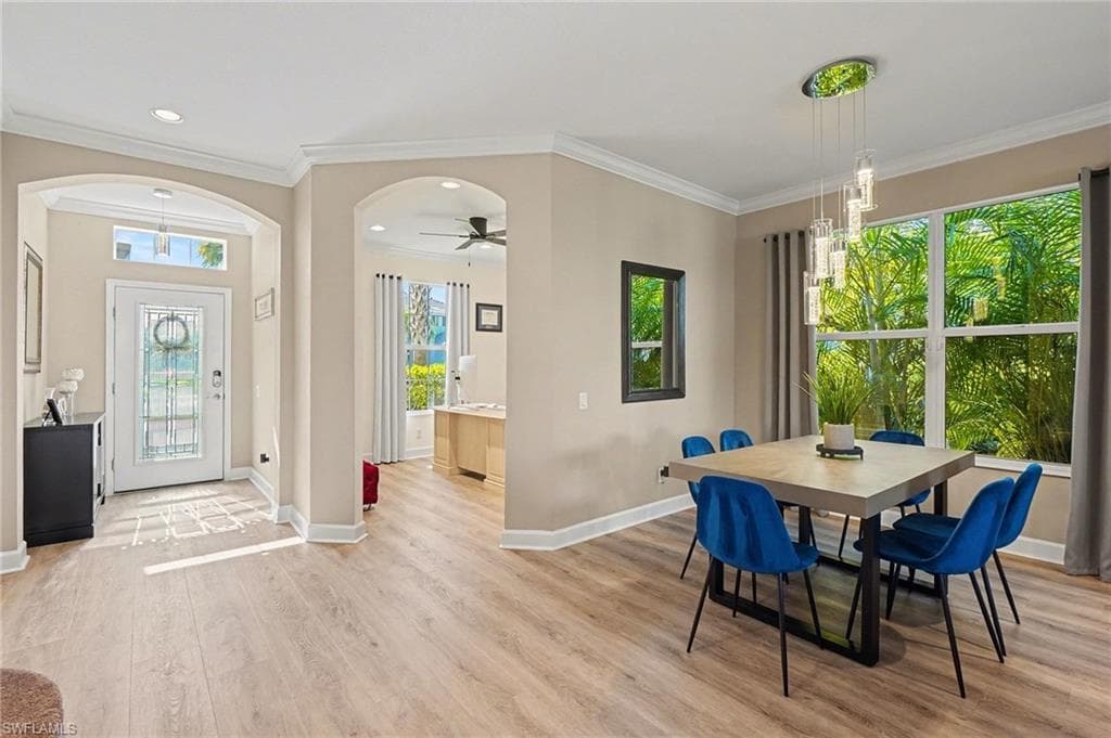 2705 Lambay CT-1