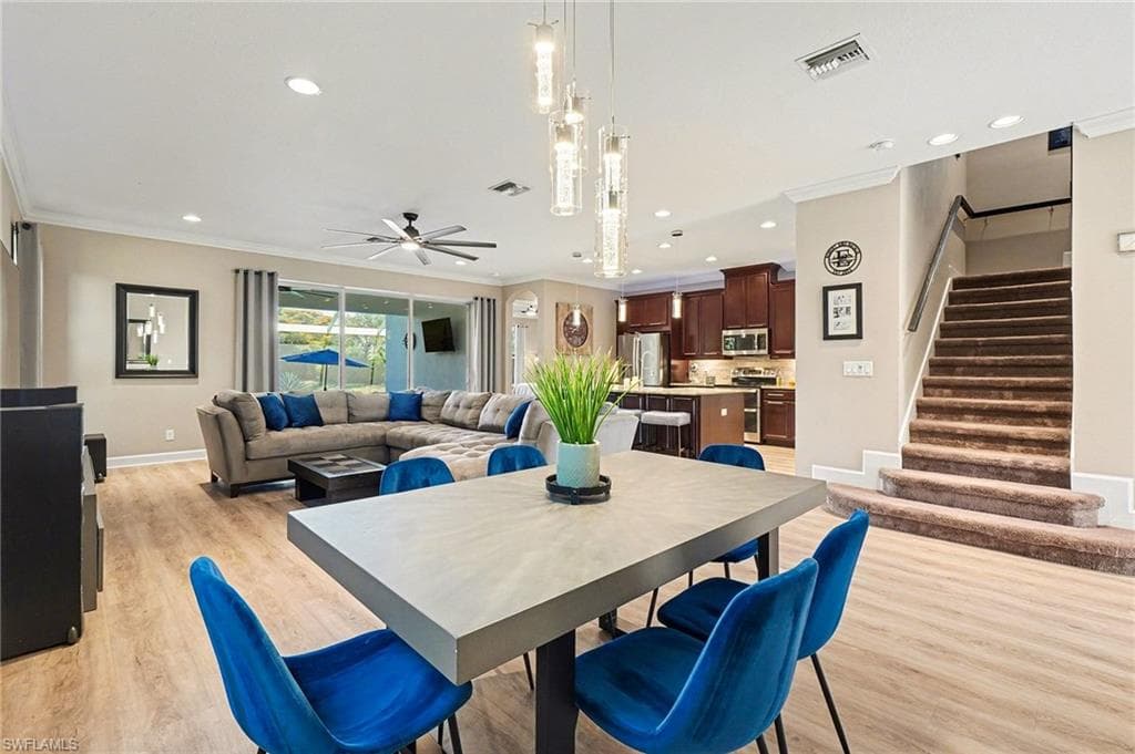 2705 Lambay CT-8