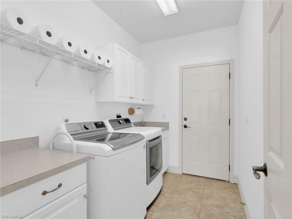 10611 Ankeny LN, BONITA SPRINGS FL 34135-26