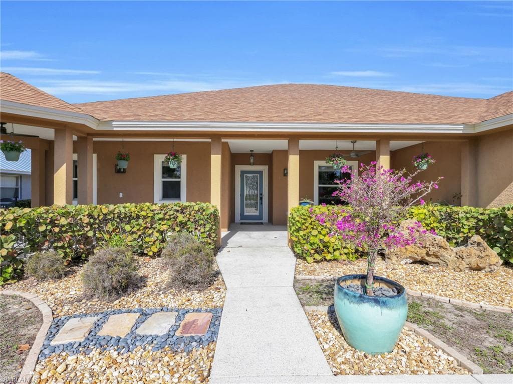 10611 Ankeny LN, BONITA SPRINGS FL 34135-35