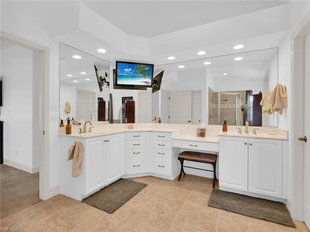 10611 Ankeny LN, BONITA SPRINGS FL 34135-19