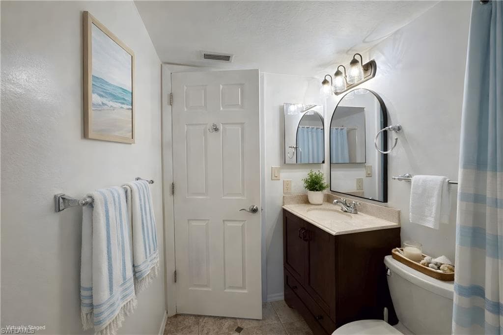 1211 Barrett RD # 1106, NORTH FORT MYERS FL 33903-18