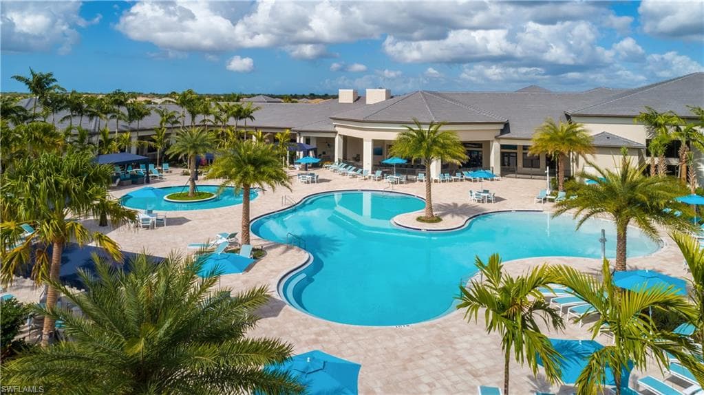 28400 Halton LN, BONITA SPRINGS FL 34135-42