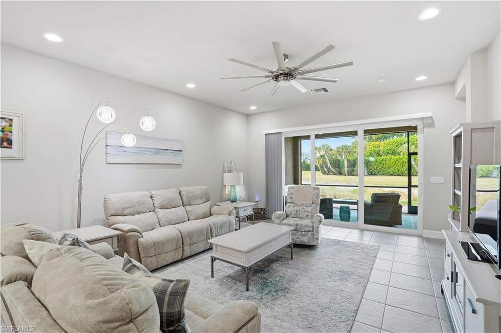 28400 Halton LN, BONITA SPRINGS FL 34135-6