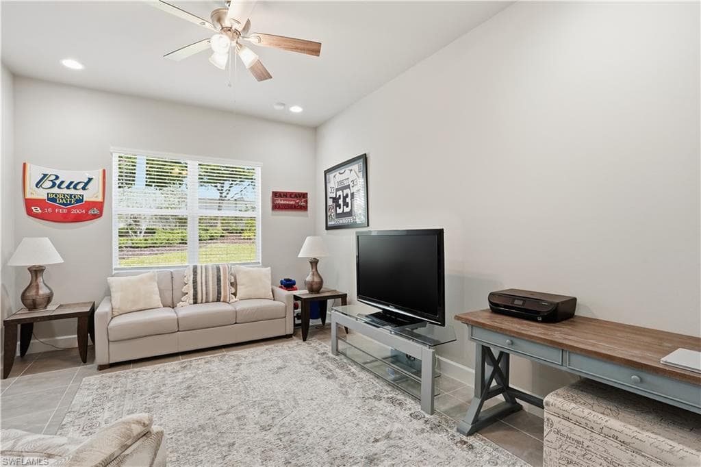 28400 Halton LN, BONITA SPRINGS FL 34135-30