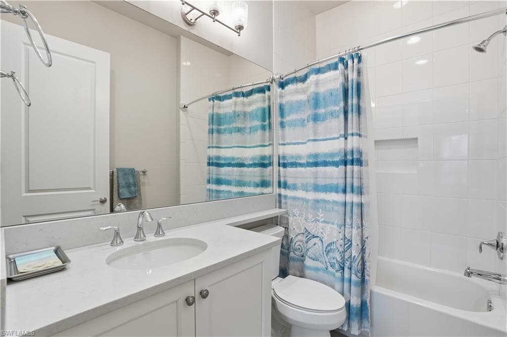 28400 Halton LN, BONITA SPRINGS FL 34135-28