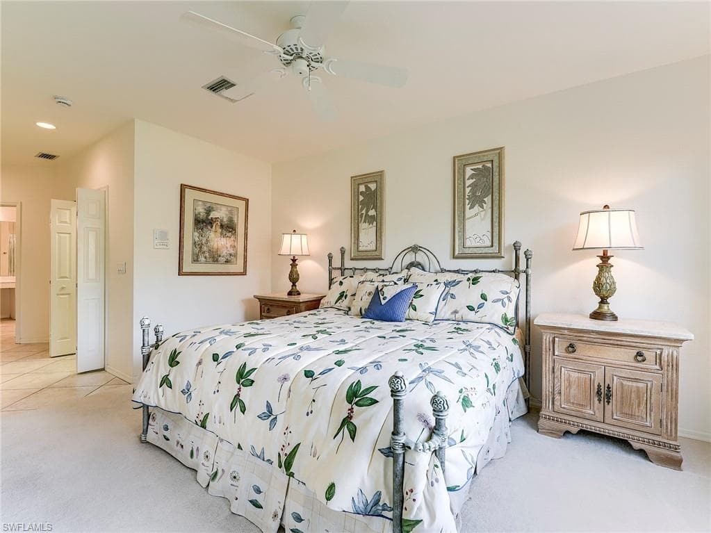 8461 Southbridge DR # 4, ESTERO FL 33967-20