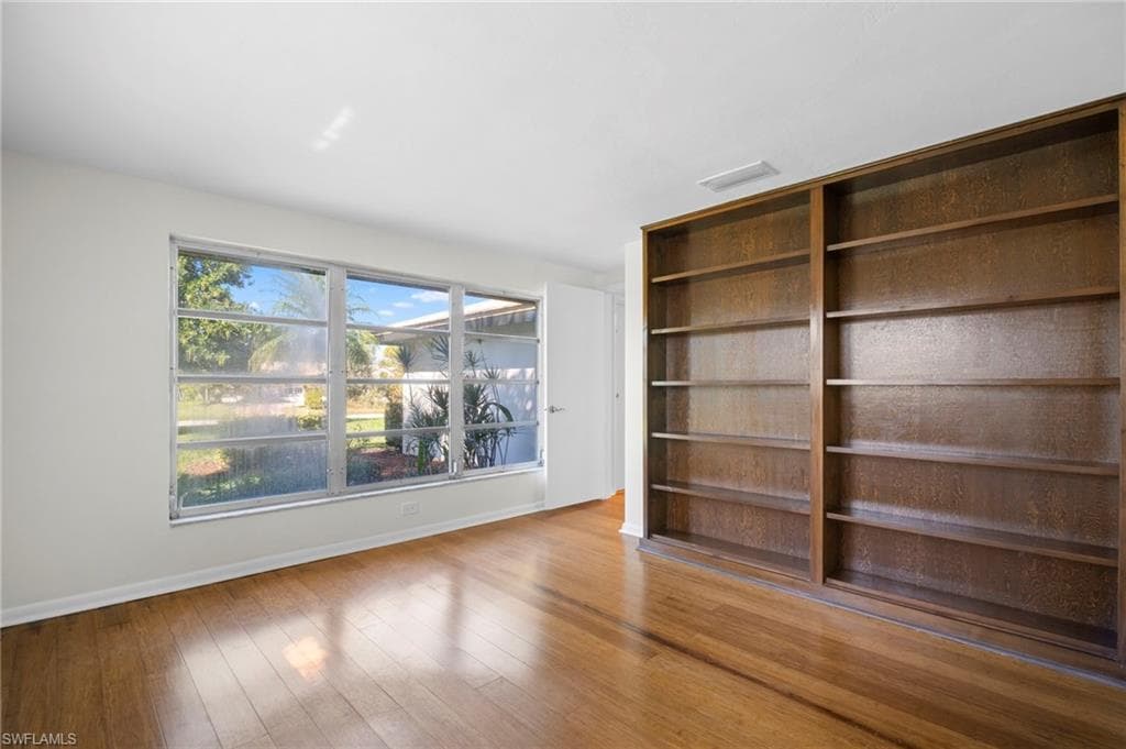 5091 Westminster DR, FORT MYERS FL 33919-23