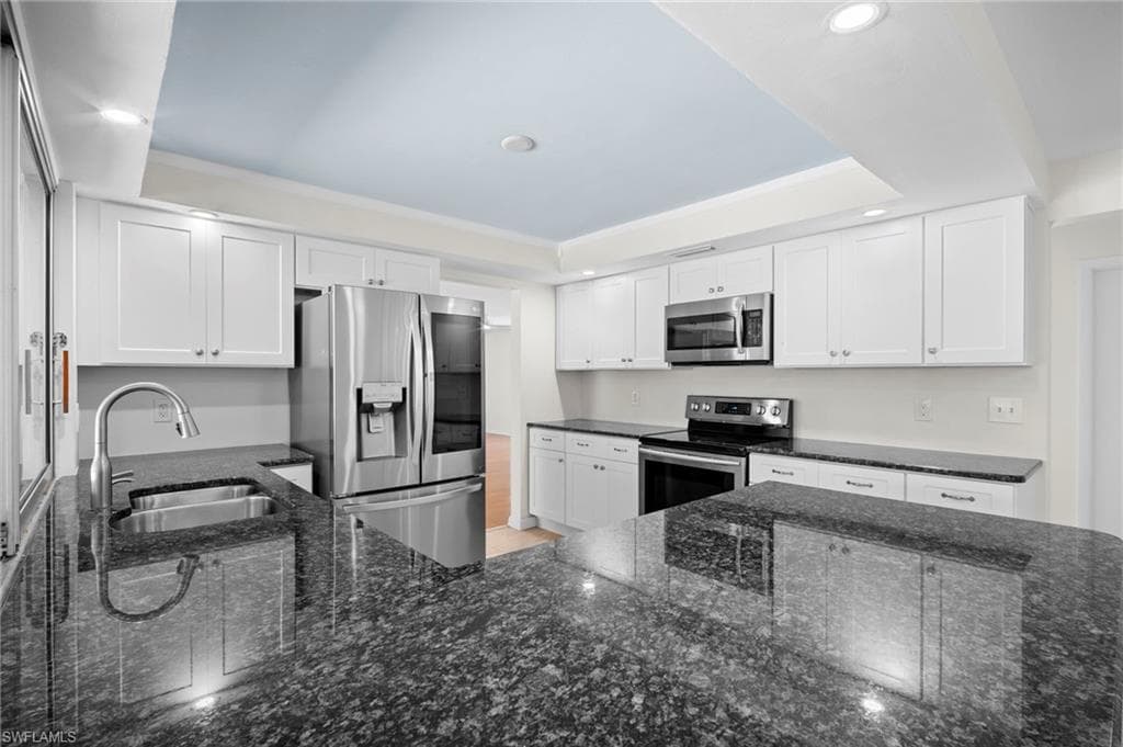 5091 Westminster DR, FORT MYERS FL 33919-10