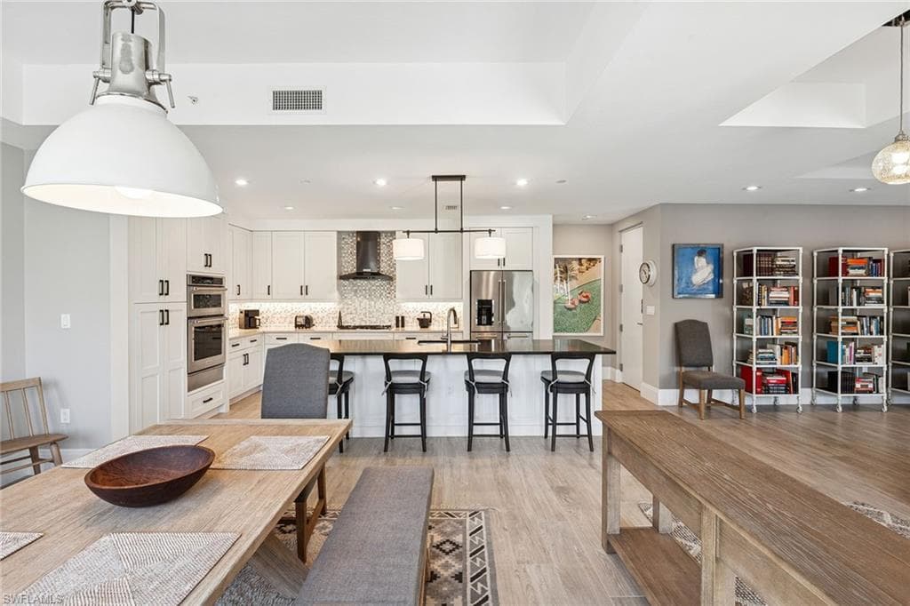 1135 3rd AVE S # 119, NAPLES FL 34102-6