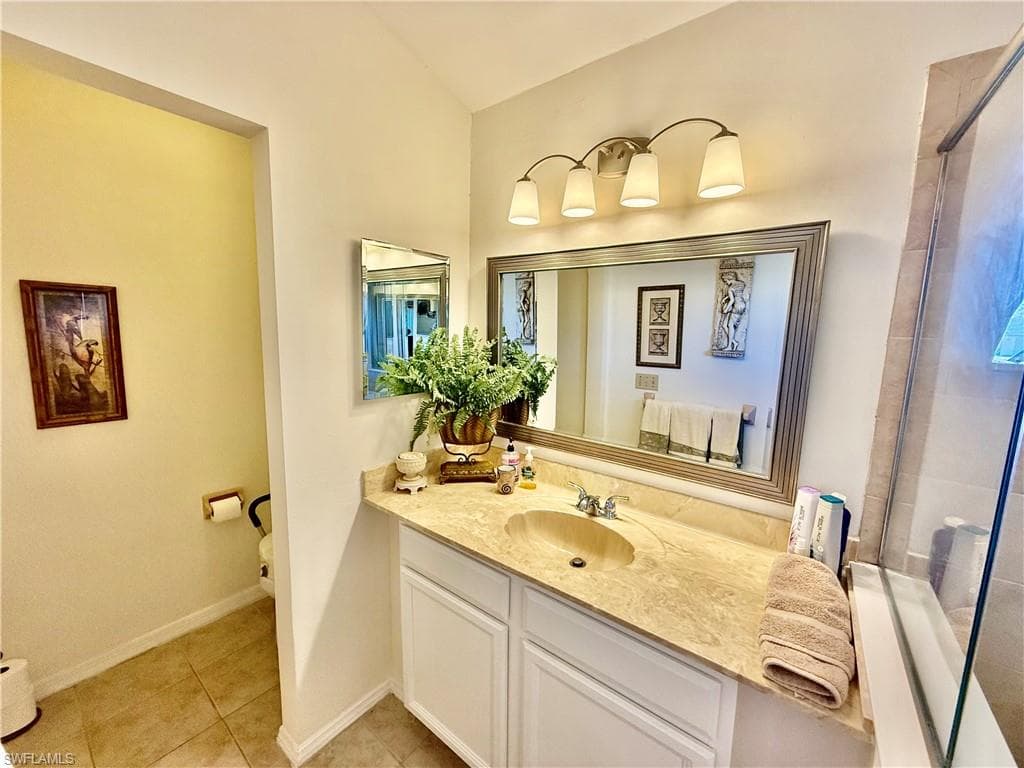 626 Linville PL, LEHIGH ACRES FL 33936-18