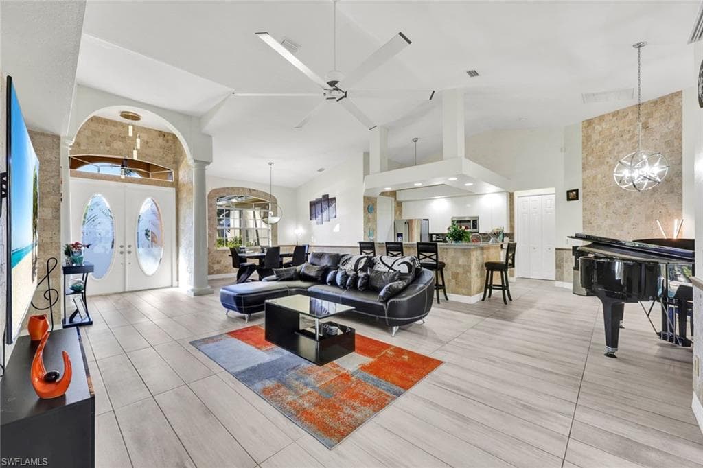 8596 Southwind Bay CIR, FORT MYERS FL 33908-5