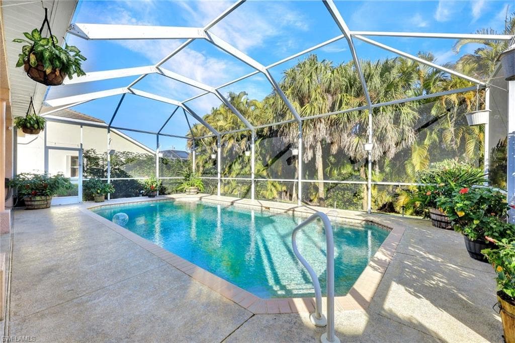 8596 Southwind Bay CIR, FORT MYERS FL 33908-23