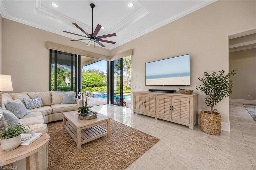 2277 Residence CIR-12