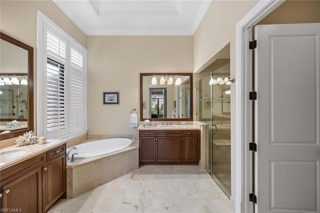 2277 Residence CIR-25