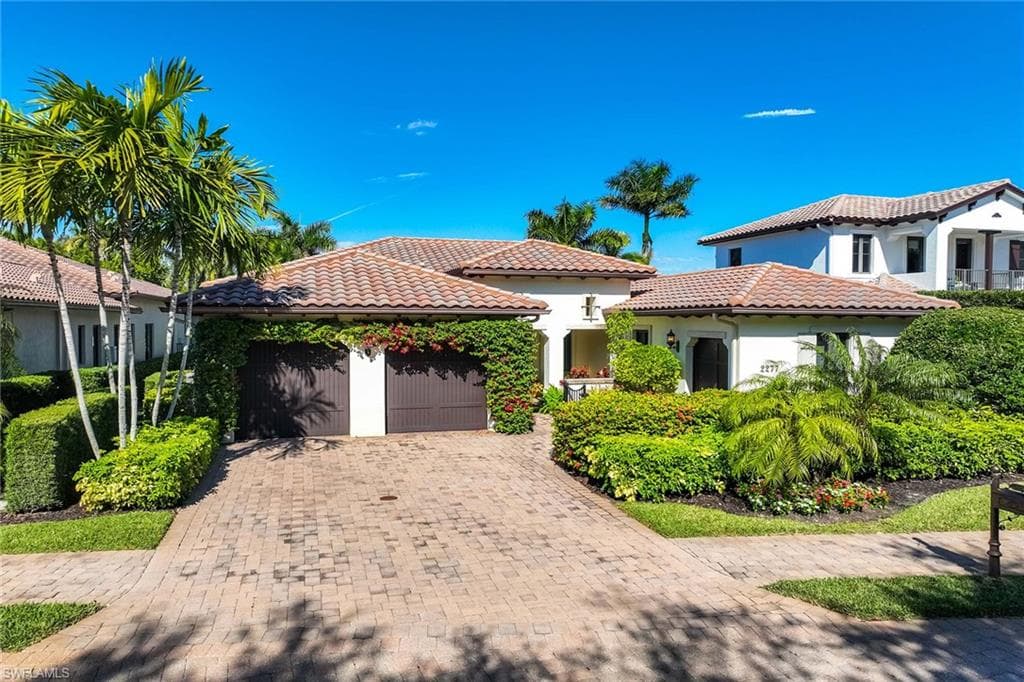 2277 Residence CIR-6