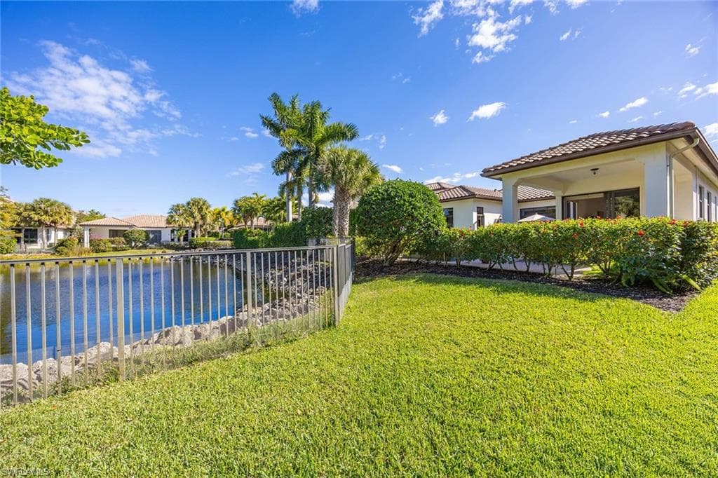 2277 Residence CIR-9