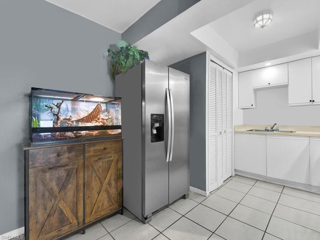 1249 SE 8th ST 108-6
