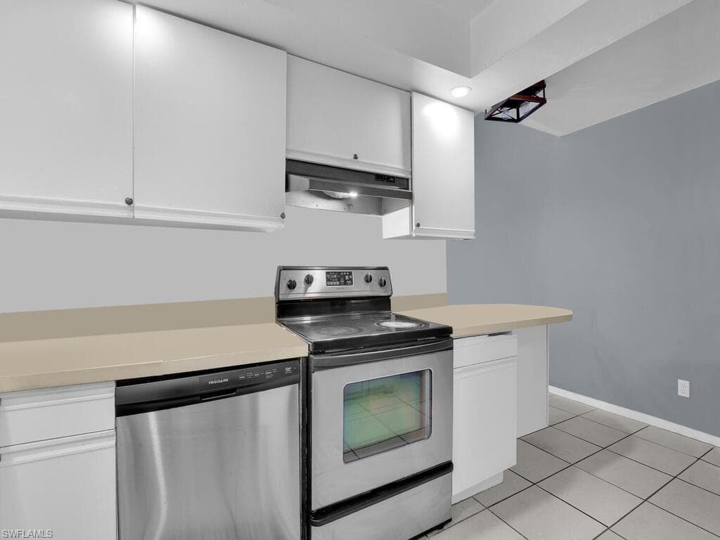 1249 SE 8th ST 108-9