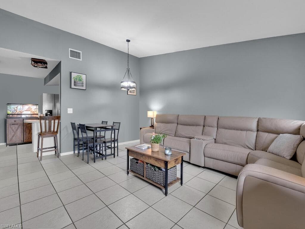 1249 SE 8th ST 108-3