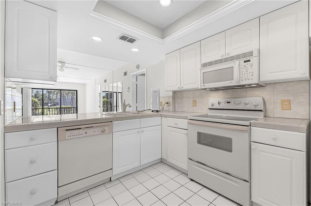 3914 Orange Grove BLVD # 1, NORTH FORT MYERS FL 33903-7