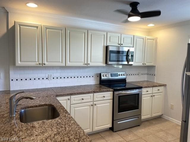 632 Victoria DR # 201, CAPE CORAL FL 33904-6