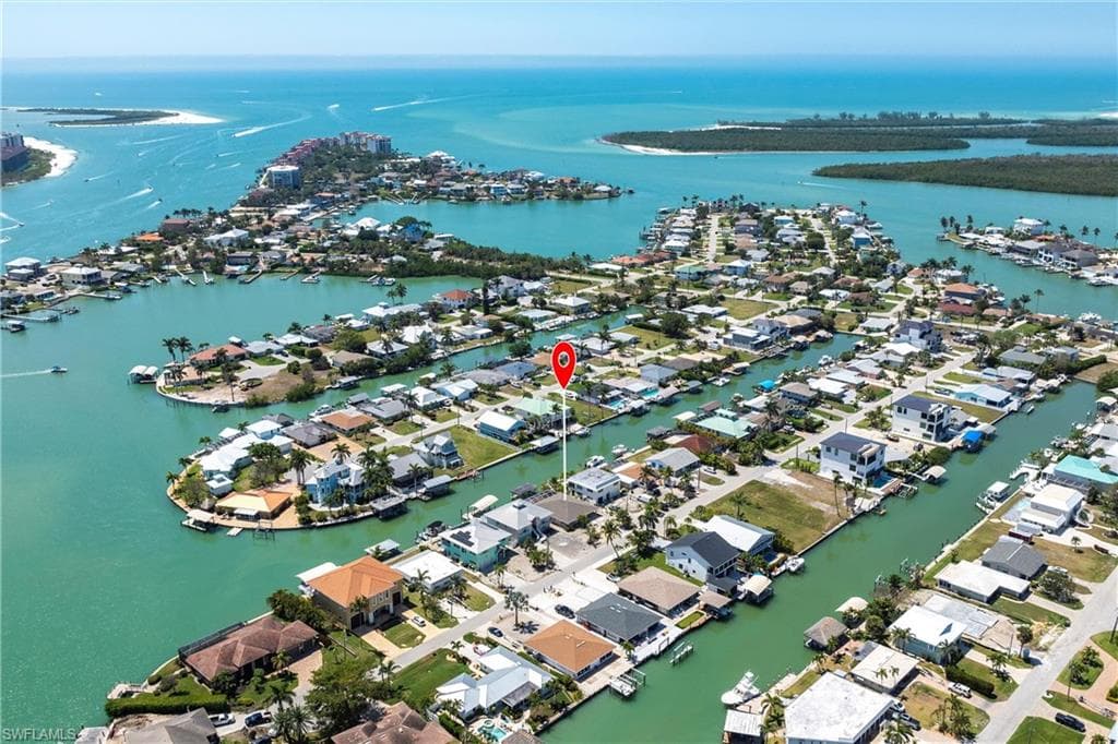 164 Trinidad ST, NAPLES FL 34113-1