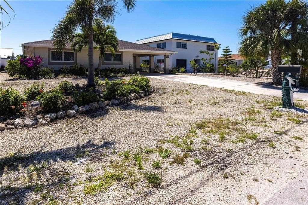 164 Trinidad ST, NAPLES FL 34113-41