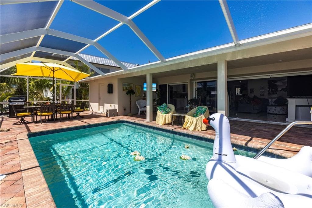 164 Trinidad ST, NAPLES FL 34113-15