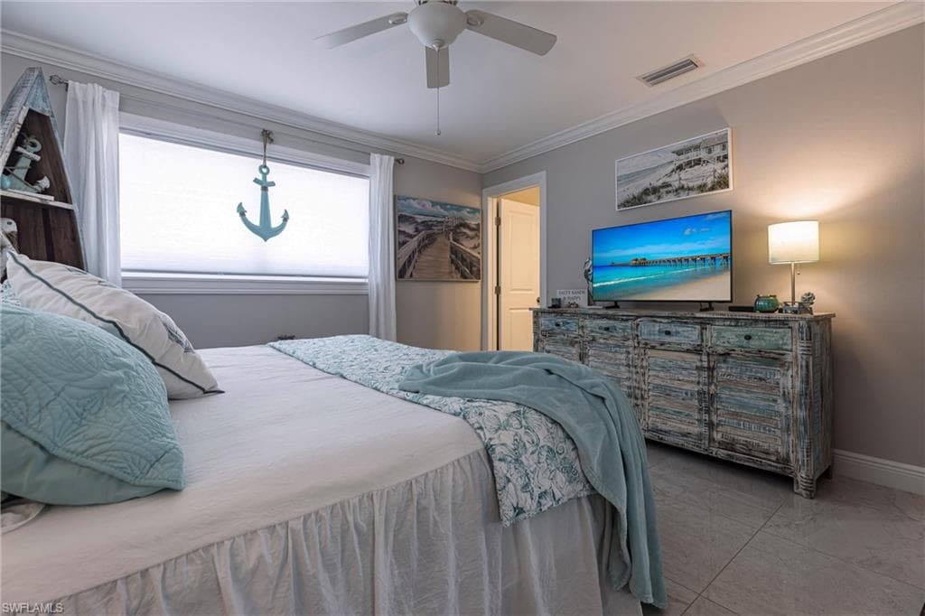 164 Trinidad ST, NAPLES FL 34113-35