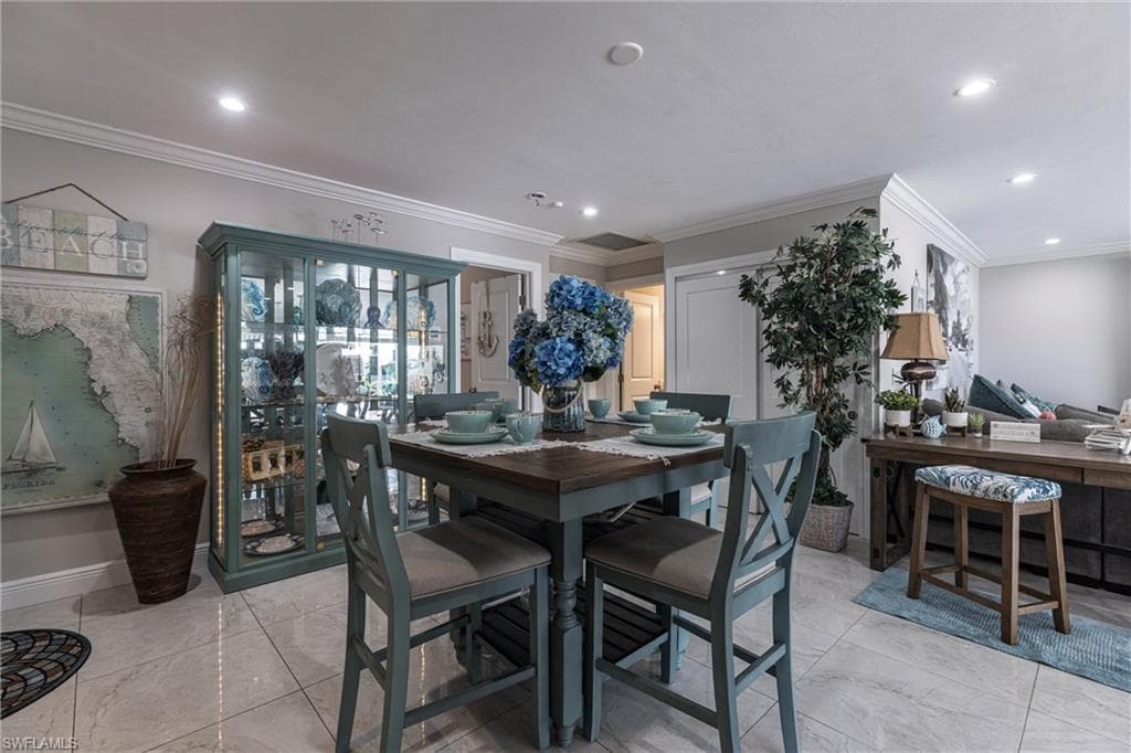 164 Trinidad ST, NAPLES FL 34113-31