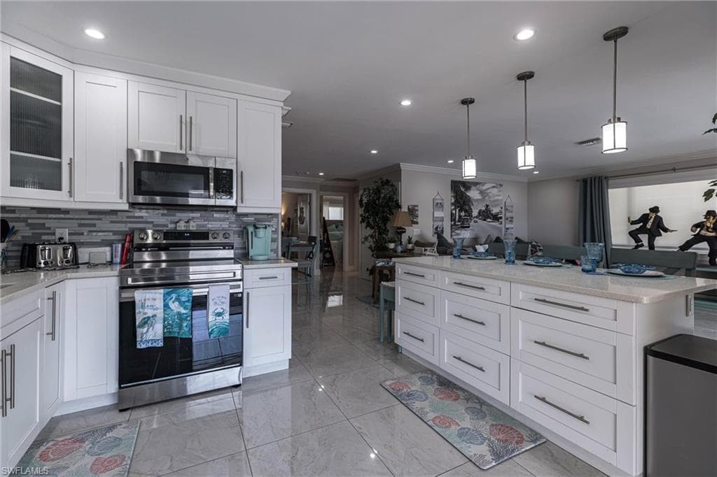 164 Trinidad ST, NAPLES FL 34113-29