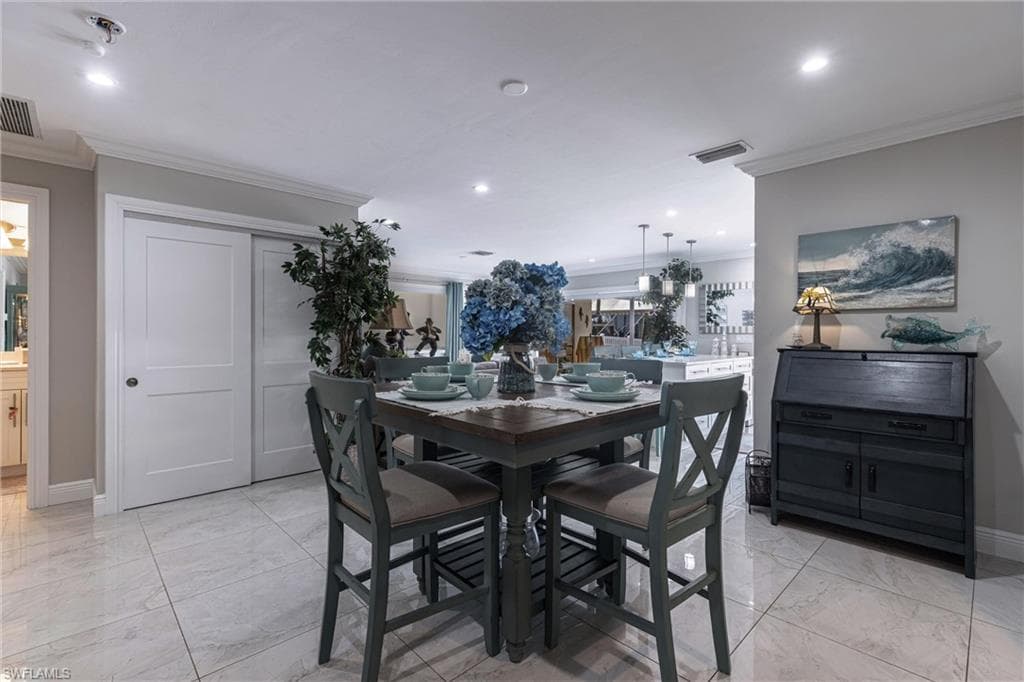 164 Trinidad ST, NAPLES FL 34113-32
