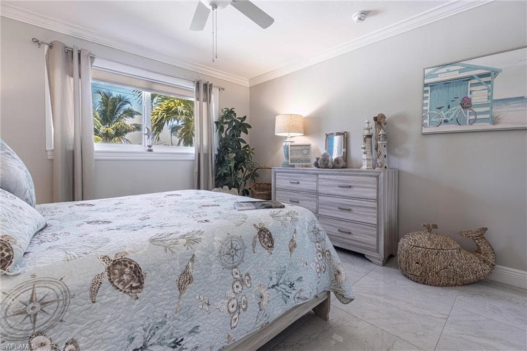 164 Trinidad ST, NAPLES FL 34113-38