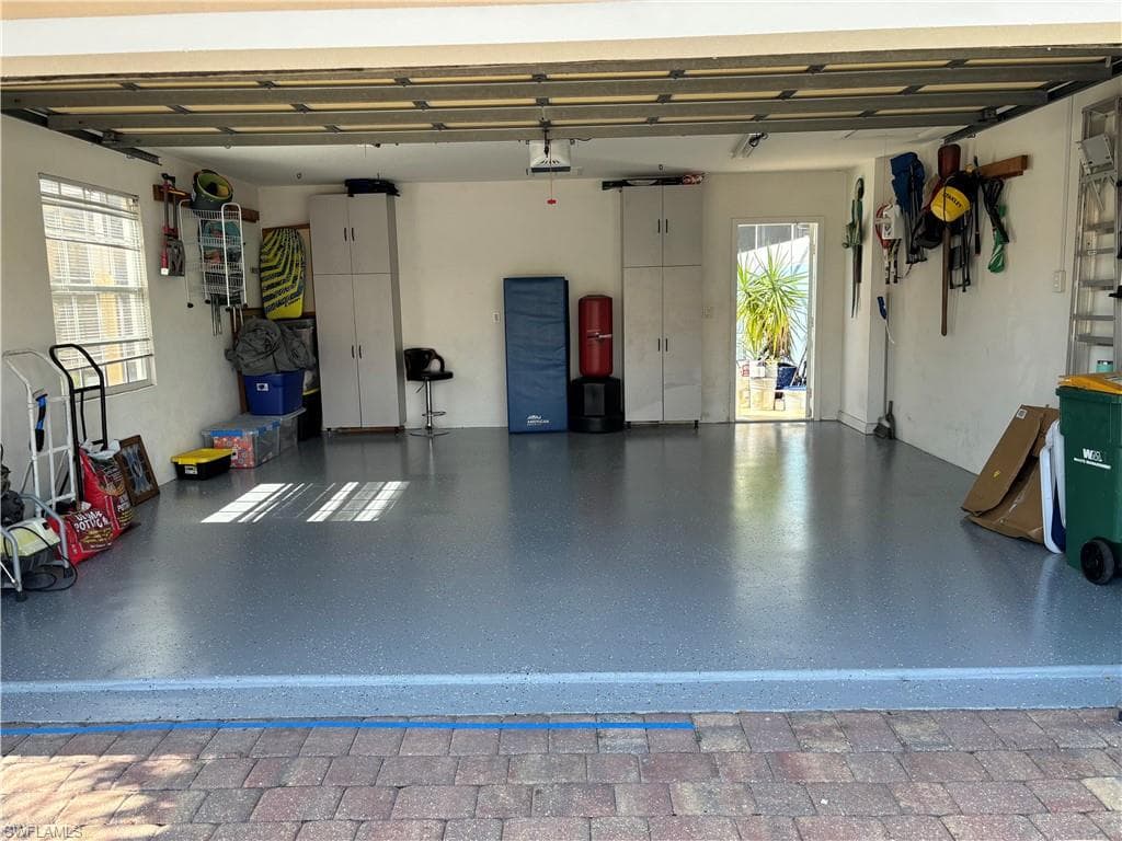 6186 Towncenter CIR-41