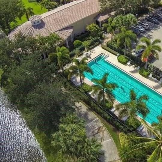 6186 Towncenter CIR-45