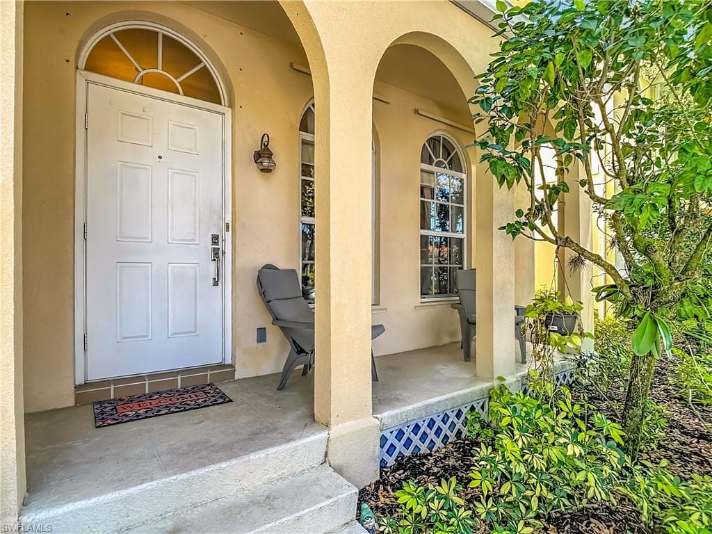 6186 Towncenter CIR-2