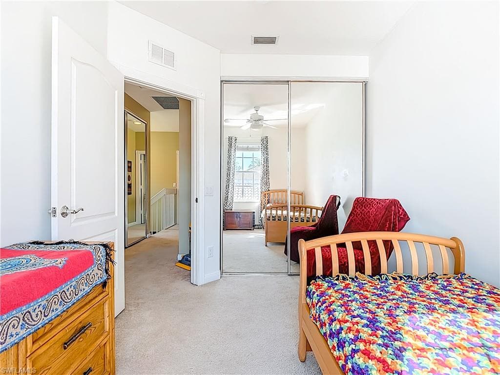 6186 Towncenter CIR-31