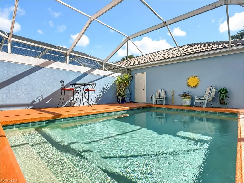 6186 Towncenter CIR-19