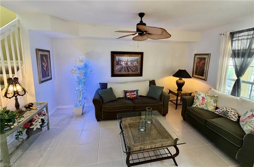 6186 Towncenter CIR-7