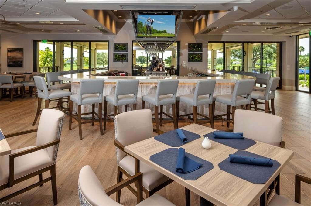 19855 Vintage Trace CIR, ESTERO FL 33967-32