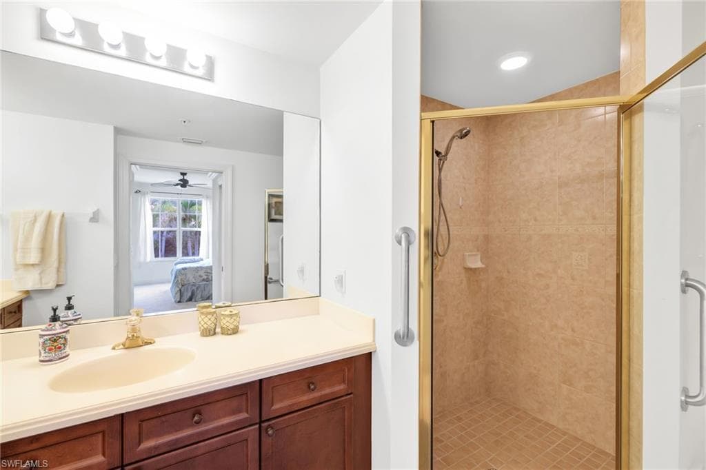 28700 Trails Edge BLVD # 203, BONITA SPRINGS FL 34134-26