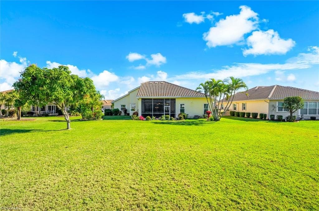 615 May Apple WAY, VENICE FL 34293-1