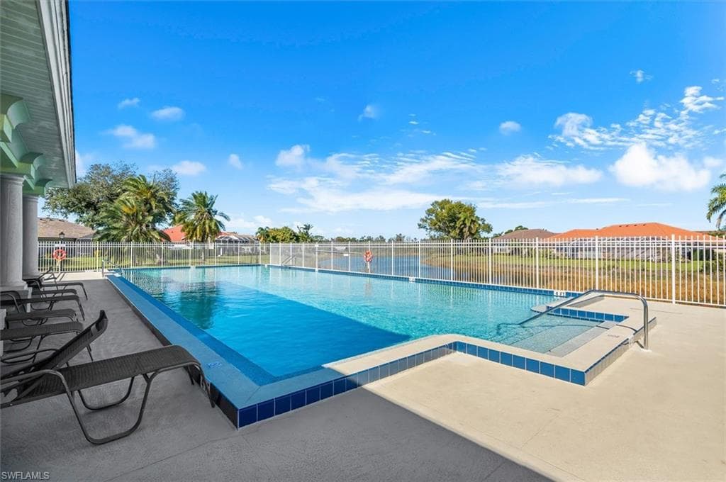 615 May Apple WAY, VENICE FL 34293-39