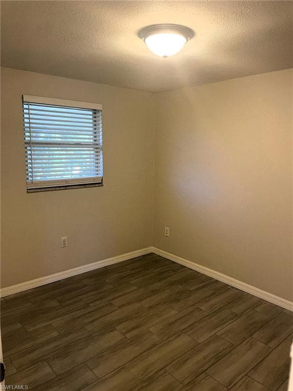 2173 Barry DR, FORT MYERS FL 33907-5