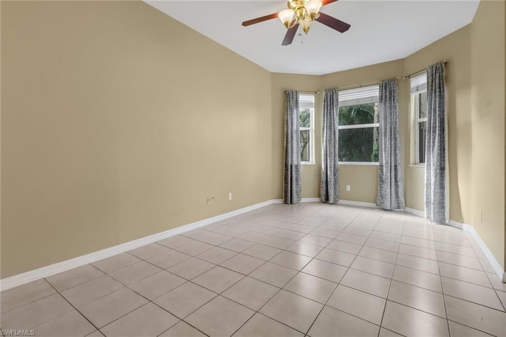 9720 Heatherstone River CT # 5, ESTERO FL 33928-7