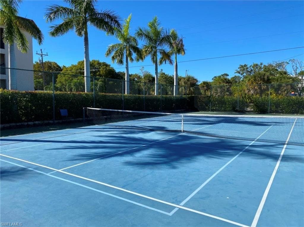 671 E Gulf DR, SANIBEL FL 33957-15