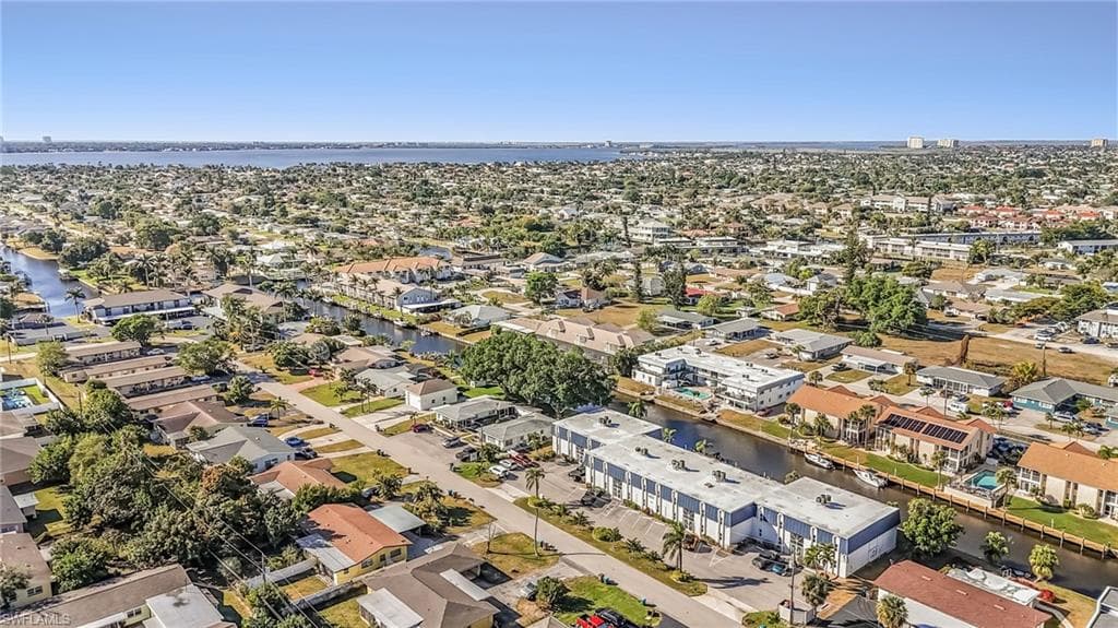4912 Vincennes ST # 108, CAPE CORAL FL 33904-19
