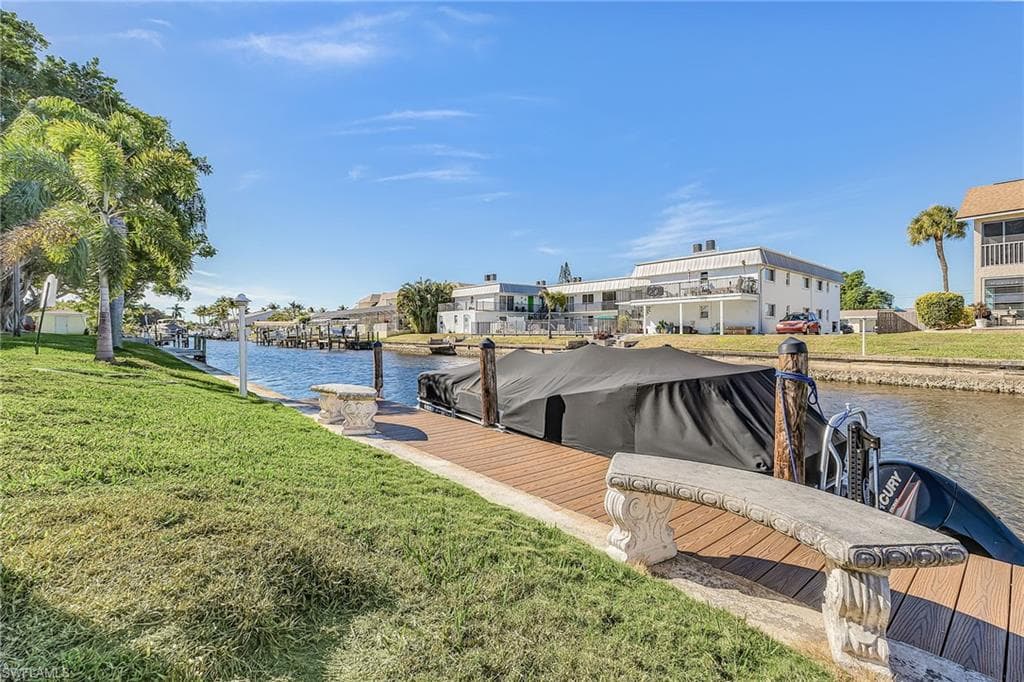 4912 Vincennes ST # 108, CAPE CORAL FL 33904-23